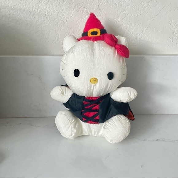 Sanrio Hello Kitty Witch Plush - Picture 1 of 6